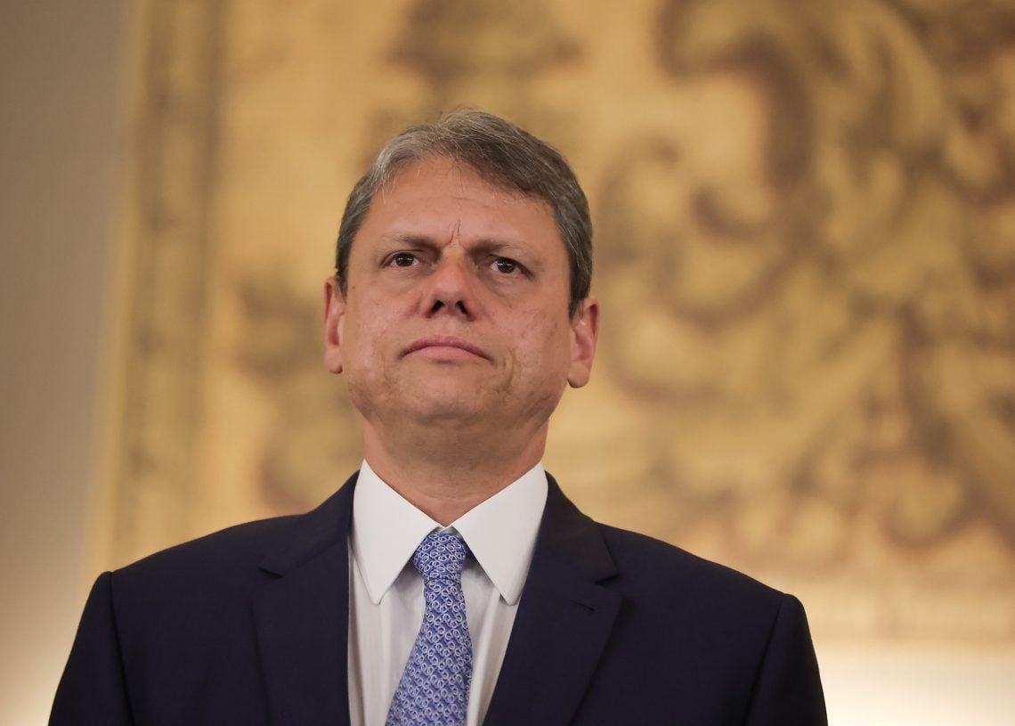 Tarcísio dá aval para aliados apoiarem candidatura de Caiado