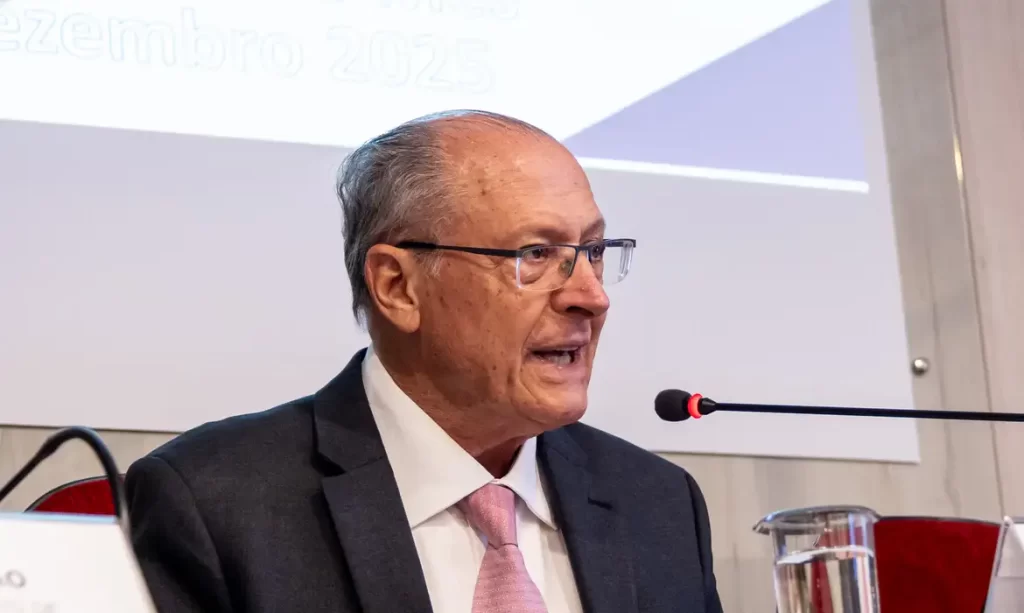Alckmin lidera disputa ao Senado em SP; Derrite e Salles não engrenam e aparecem entre os últimos