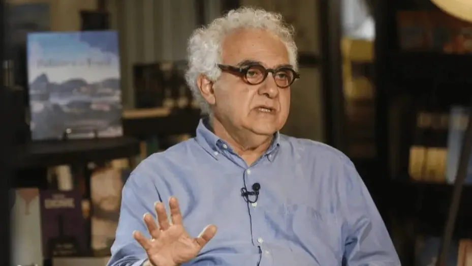 ‘No Brasil, o progresso pode custar muito caro para parte da população’, diz Milton Hatoum