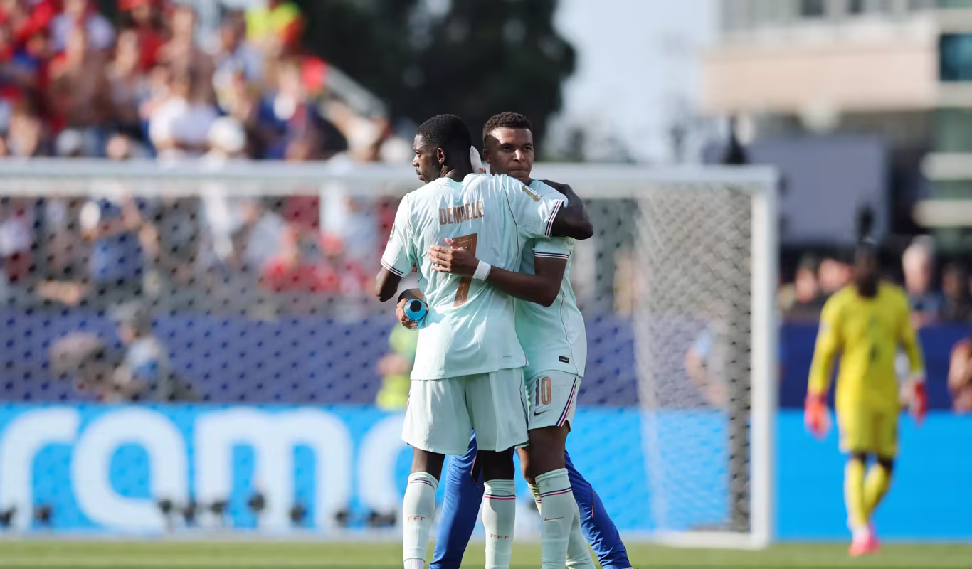 França é a primeira semifinalista da Copa após 2 a 0 sobre Marrocos